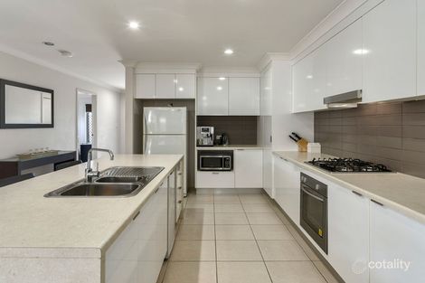 Property photo of 35 Beerwah Parade Kallangur QLD 4503