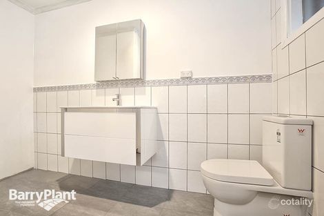 Property photo of 67 St Andrews Drive Chirnside Park VIC 3116