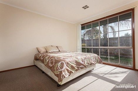 Property photo of 1 Glyndon Court Seaford VIC 3198