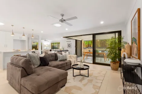 Property photo of 6 Amber Avenue Fletcher NSW 2287