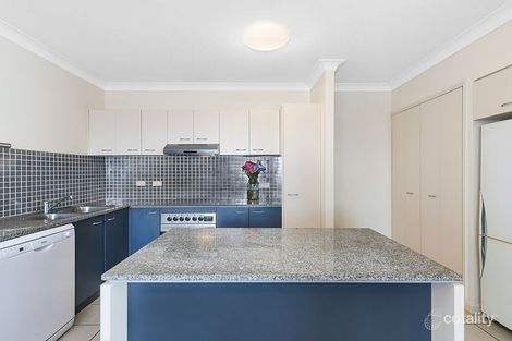 Property photo of 24/19 Thorn Street Kangaroo Point QLD 4169