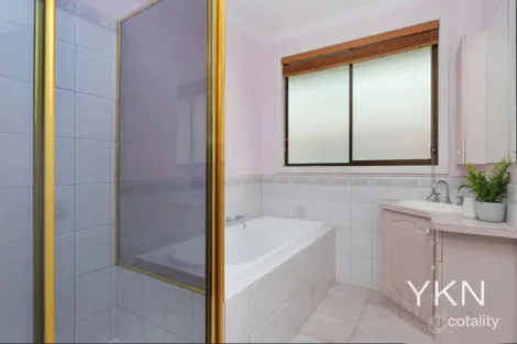 Property photo of 5 Lawn Crescent Braybrook VIC 3019