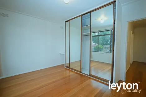 Property photo of 5 Emerald Drive Springvale VIC 3171