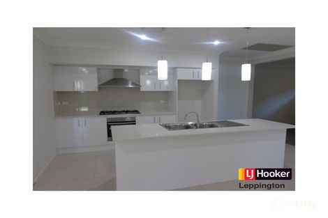 Property photo of 17 Resolution Avenue Leppington NSW 2179