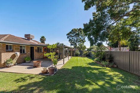 Property photo of 2 Binda Place Ashmont NSW 2650