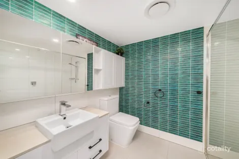 Property photo of 309/81 Sutton Street Redcliffe QLD 4020