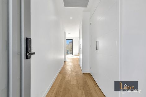 Property photo of 7 Bentons Way Mickleham VIC 3064