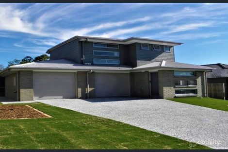 2/64 Littleford Cct, Bundamba, QLD 4304