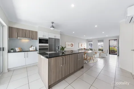 82/25 Abell Rd, Cannonvale, QLD 4802