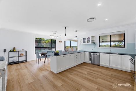 Property photo of 27 Twingleton Avenue Ambarvale NSW 2560