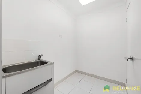 Property photo of 68 Twain Way Fraser Rise VIC 3336