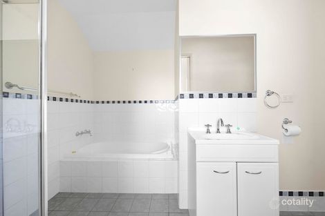 Property photo of 2/421 Ascot Street South Ballarat Central VIC 3350