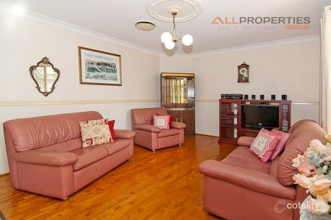 Property photo of 35 Bannockburn Crescent Parkinson QLD 4115