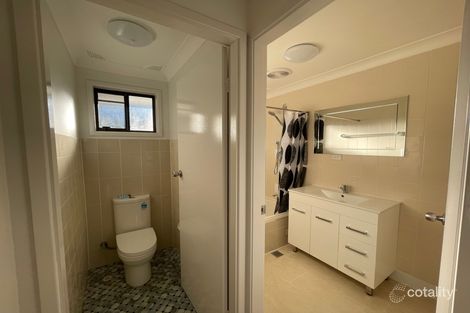Property photo of 6 Jindalee Avenue Point Clare NSW 2250