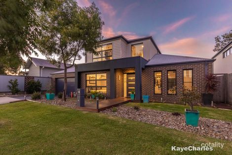 4a Hudson St, Beaconsfield, VIC 3807