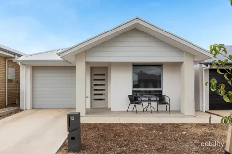 13 Maiolo Cres, Blakeview, SA 5114