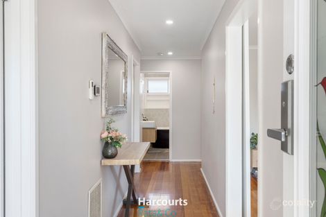 Property photo of 10 Winamurra Crescent Thomastown VIC 3074