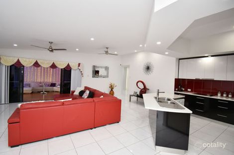 Property photo of 6 Webb Court Rural View QLD 4740