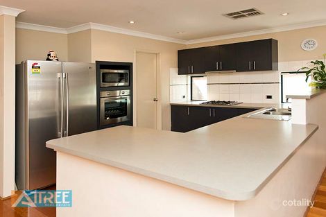 Property photo of 16 Parkview Drive Southern River WA 6110