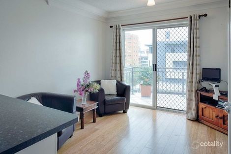 Property photo of 7/442-446 Main Street Kangaroo Point QLD 4169