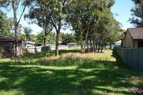 36 Campbell Pde, Mannering Park, NSW 2259