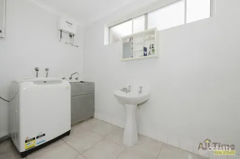 Property photo of 24/1 Clydesdale Street Como WA 6152
