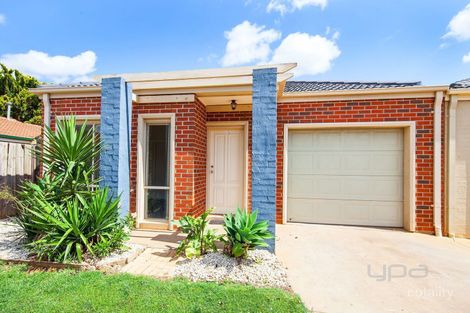 19/17 Crestmont Dr, Melton South, VIC 3338