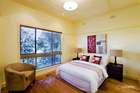 Property photo of 228 Ohea Street Pascoe Vale South VIC 3044