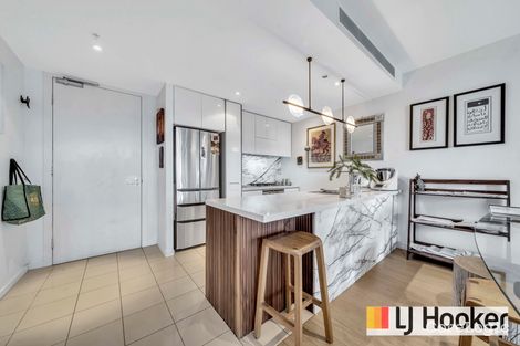 Property photo of 720/55 Queens Road Melbourne VIC 3004