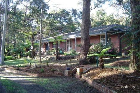 8 Reserves Rd, Mount Evelyn, VIC 3796