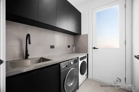 Property photo of 93 Greenpoint Drive Rockbank VIC 3335