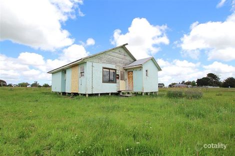 2 Station Rd, Garvoc, VIC 3265