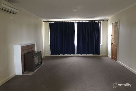 Property photo of 2 Coulson Court Hamilton VIC 3300