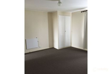 Property photo of 2 Coulson Court Hamilton VIC 3300