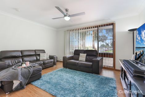 Property photo of 33 Cawdell Drive Albion Park NSW 2527