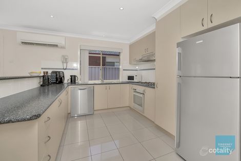 Property photo of 8 Morwell Gardens Caroline Springs VIC 3023