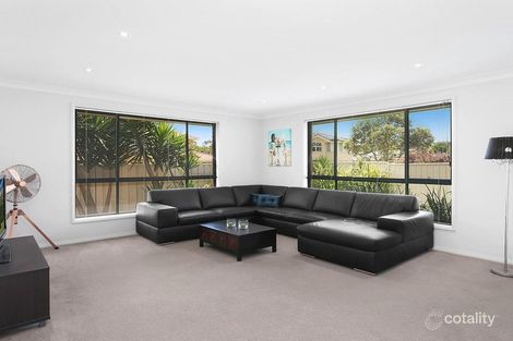 Property photo of 15 Nigella Circuit Hamlyn Terrace NSW 2259