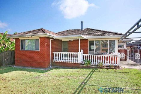 12 Springfield St, Old Guildford, NSW 2161