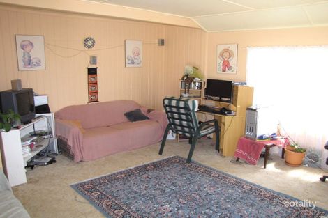 Property photo of 35 Drem Street Toogoolawah QLD 4313