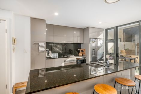 Property photo of 8/33 Shortland Esplanade Newcastle East NSW 2300