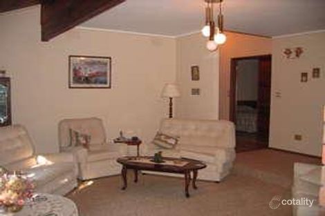 Property photo of 5 Gordon Crescent Romsey VIC 3434