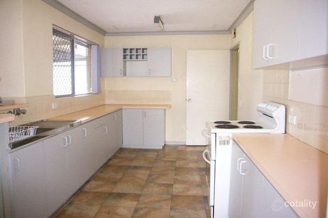 Property photo of 34 Gotha Way Forrestfield WA 6058