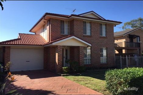 Property photo of 10A Alexander Crescent Macquarie Fields NSW 2564