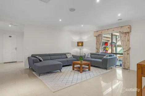 Property photo of 16 Carmichael Drive Wyndham Vale VIC 3024