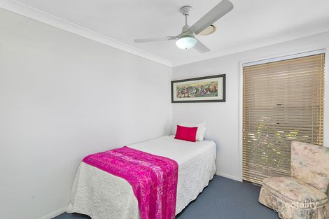 Property photo of 82 Flame Tree Crescent Carindale QLD 4152