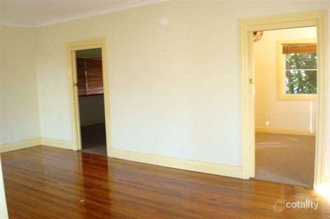 Property photo of 11 Roseneath Parade Wynnum West QLD 4178
