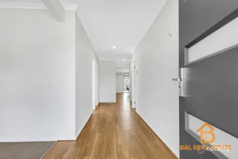 Property photo of 23 Coffey Street Tarneit VIC 3029