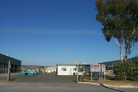 35 Felspar St, Welshpool, WA 6106