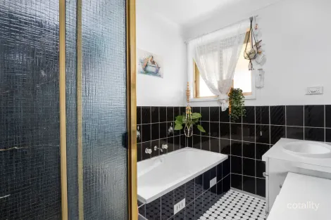 Property photo of 1 Marrett Way Cranebrook NSW 2749