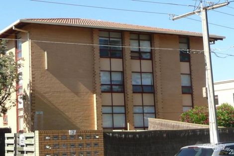 Property photo of 17/3 Broadway Glenelg South SA 5045
